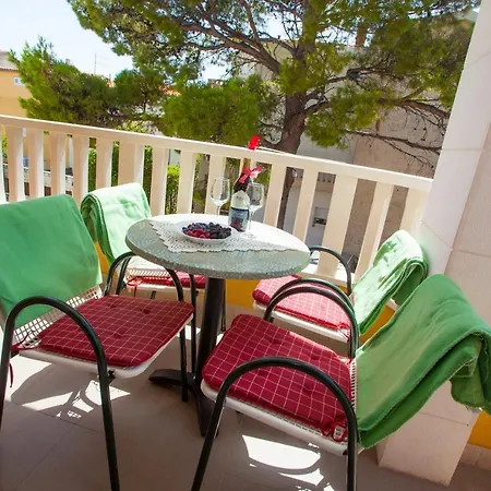 Nina, 马卡尔斯卡