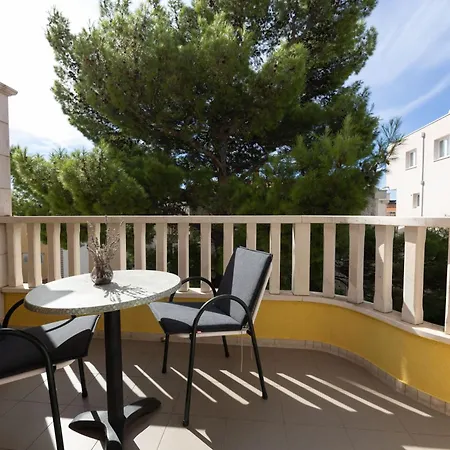 Apartment Nina,